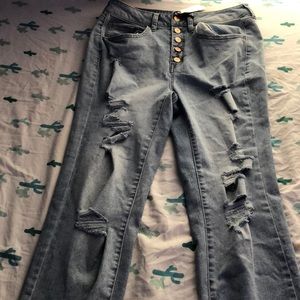 Brand new high waisted jeans !